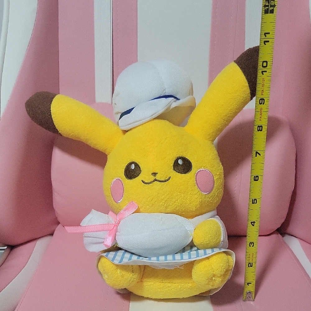 Pokemon Pikachu Plush with Yellow and White Outfit - Picture 2 of 9